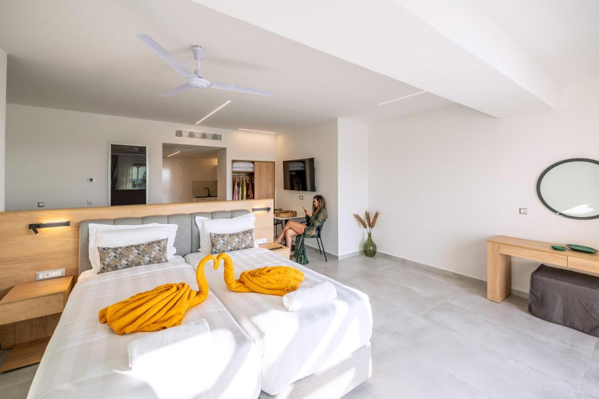 Thimios Suites Adults Only Akharávi Eksteriør bilde