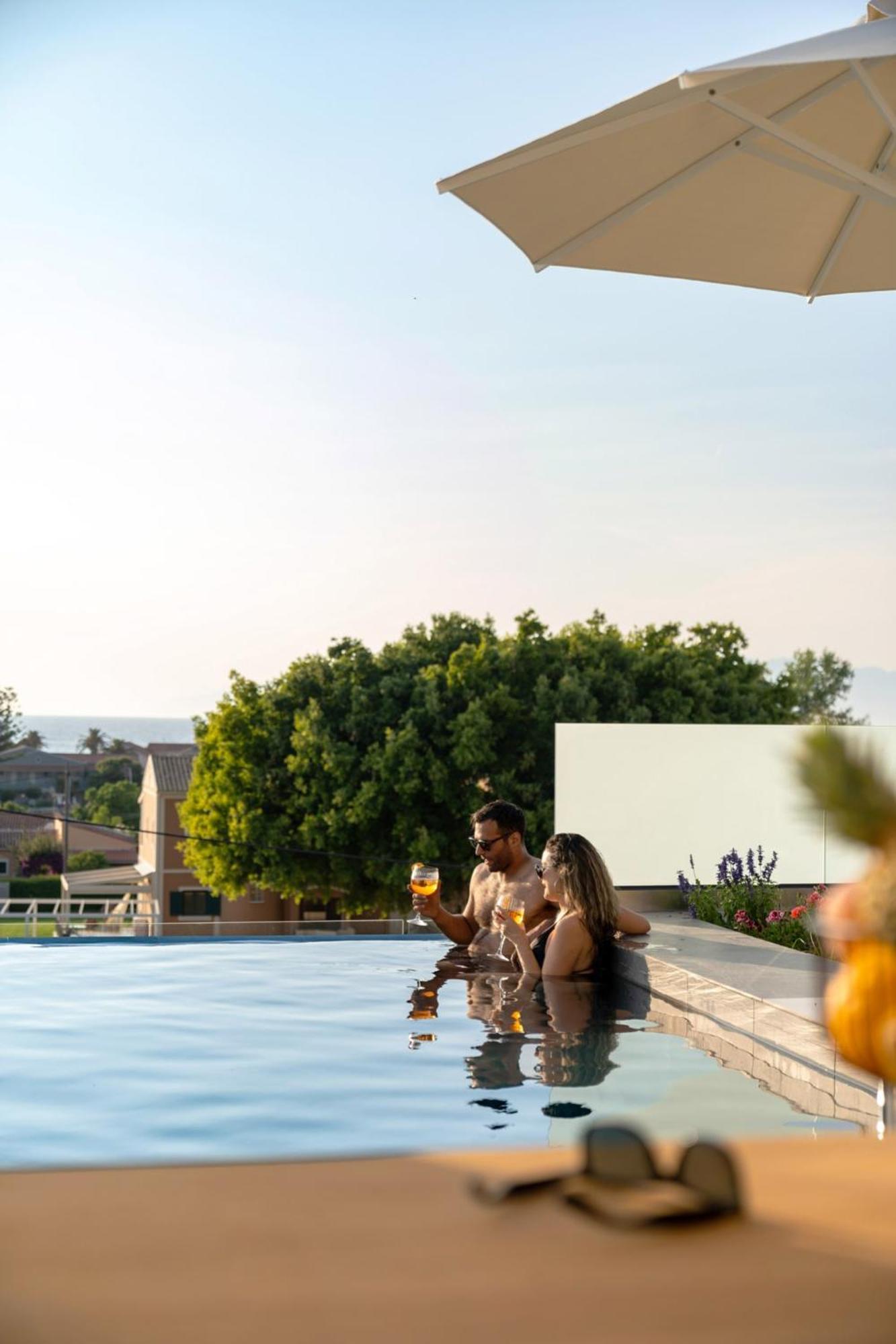 Thimios Suites Adults Only Akharávi Eksteriør bilde
